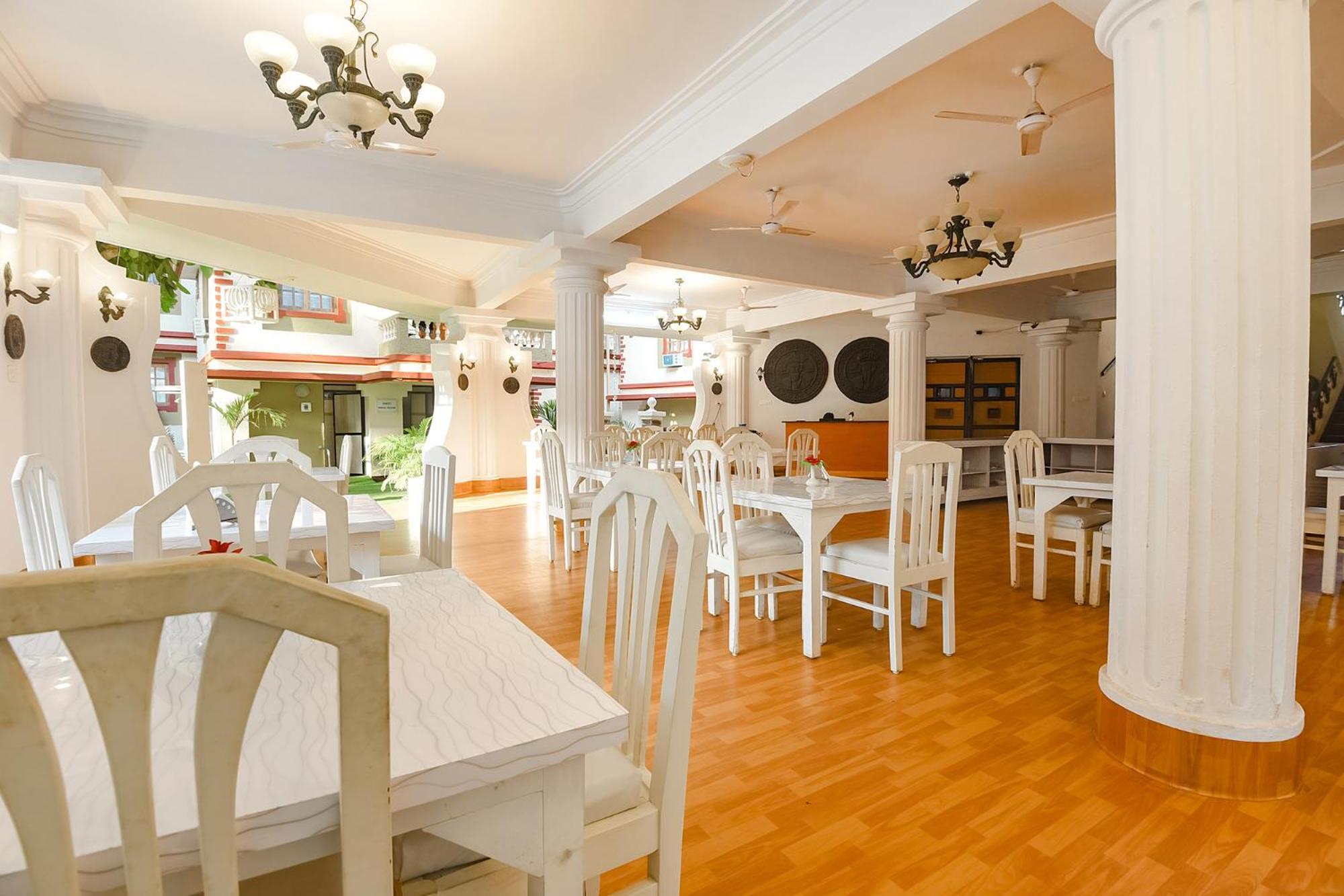 Cherrystay Holiday Resort -Candolim Beach Ngoại thất bức ảnh